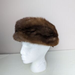 1960s Vintage Fur Hat – Pillbox Cloche Style, Woodley Furrier, Small Fit